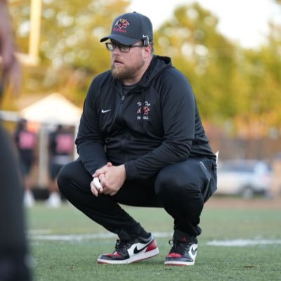 CoachE_Philly's profile picture. TE Coach+Offensive QC @TepFootball | Using football to create strong leaders & citizens | @ODAAPinc Trained | Former rugby player | Stay Humble, Stay Hungry