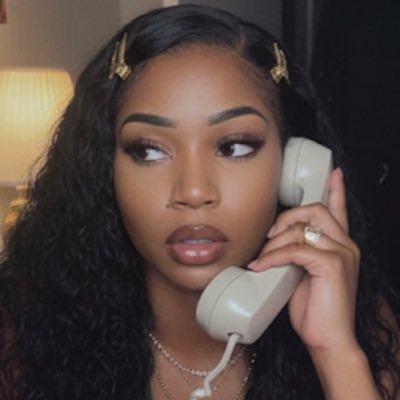 Melindadior_'s profile picture. 