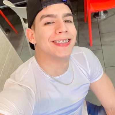 UlrikChudai442's profile picture. Owner of a fashion design studio. Traveling to more countries is my future life plan. I am curious about the universe.