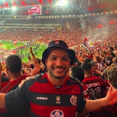 vinimoratori's profile picture. Só falo de futebol.