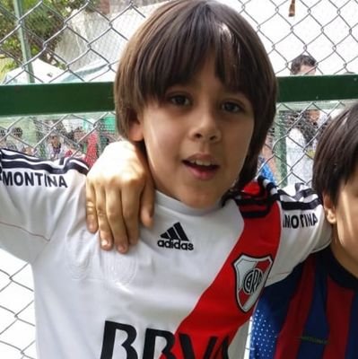 JoacoTecnico's profile picture. Hincha de river, peronista y tecnico electronico.