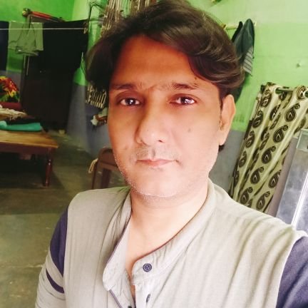 Maqsood82350332's profile picture. 