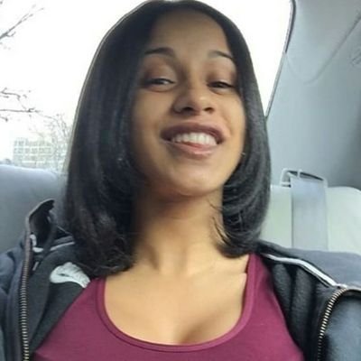 loverefrains's profile picture. 