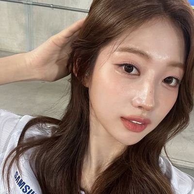 jiaerqiong's profile picture. for lisa, jackson and kun