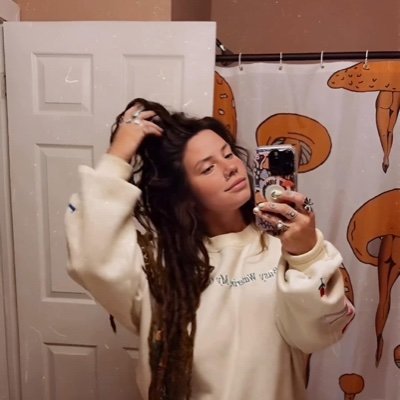 alex_charl33932's profile picture.