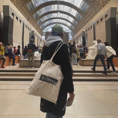 luisandrechl's profile picture. Existir por la experiencia estética.