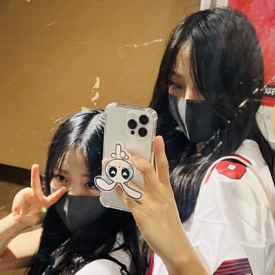 boyzIImwen's profile picture. 