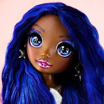 NoirNimue's profile picture.