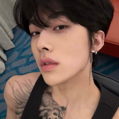 nanakoiiz's profile picture. private (not private) spam account :3