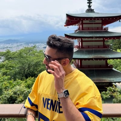 chiggyio's profile picture. swe @hubspot ✦