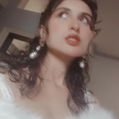 angyd_sandoval's profile picture. If you've never called for me, I would've drown in the melancholy...🪷🪻🌺🌼🥀

💖💜💙

entp, slytherin, virgo, and the biggest swiftie (gaylors/hetlors DNI)