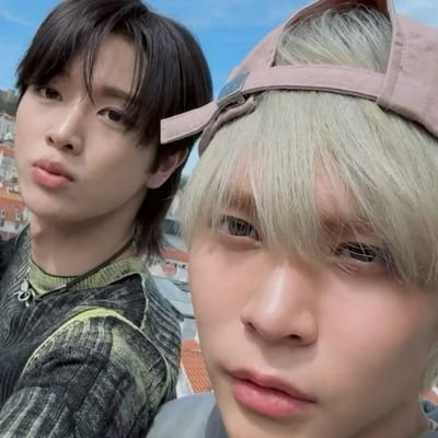 etahflesymi's profile picture. who are u tho