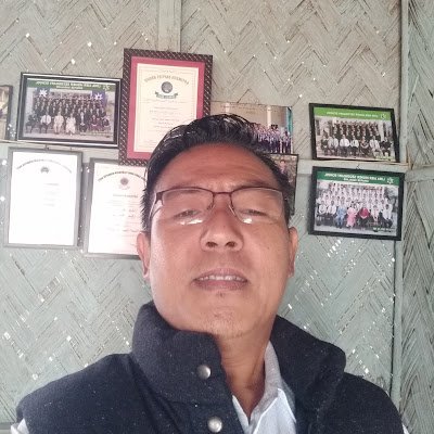 MerenPonge66785's profile picture. 