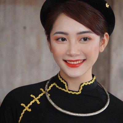 emgaitaybac's profile picture. taybac