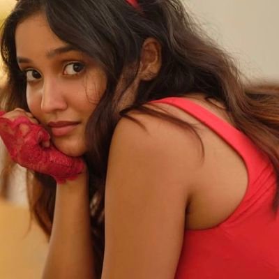 2025Jeya's profile picture. 