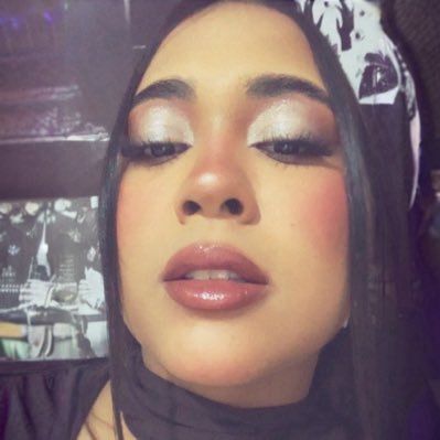 barbaralav's profile picture. uma deusa uma louca uma feiticeira 💋