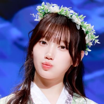 MogHwaSoee's profile picture. 내 시선은 언제나 소이에게

#소이 #SOEE #소이쁨 #유스피어 #USPEER

인장 크롭❌️/2차가공 ❌️/나머지는 출처만 적으면 됩니다!