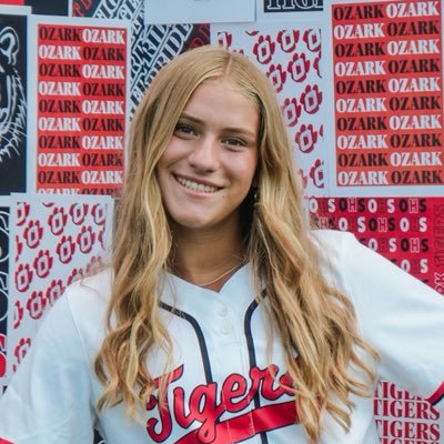 LKensinger2028's profile picture. Ozark HS 2028 | 3B/IF | GPA 4.5 | Ozark Softball (#23) | 16u Mid-Mo Aces Gold Bartlett (#25)