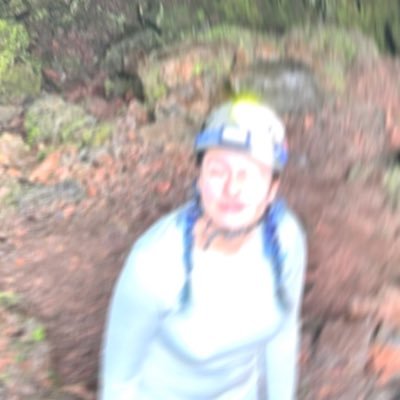 unareginalluvia's profile picture. azul y monocromático // vivo y sentimental (él•ella•elle)