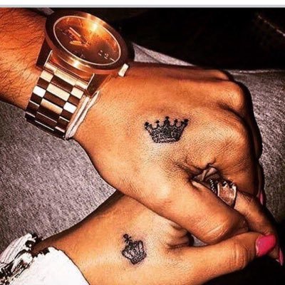 prettypussc56's profile picture. 