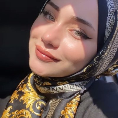 saynecyrus5602's profile picture. الأمل يجعلني أبتسم 🌸😊💖