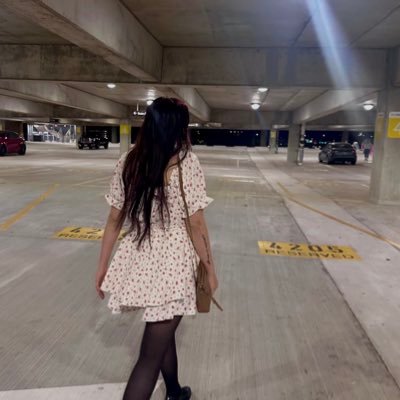 MariaRise_'s profile picture. No peace until we are ALL free. Socialist, Woke Left, Billionaire Hater. #FreePalestine 🇵🇸