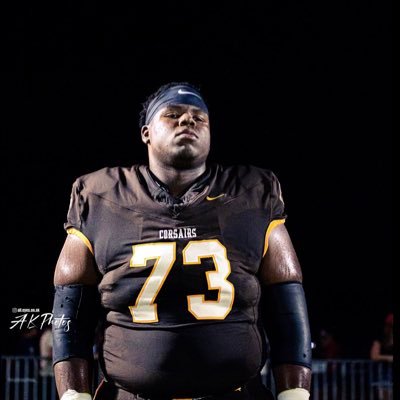 DripJalin300's profile picture. OL @CorsairsFB x @eiu_fb