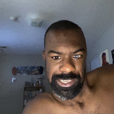 RalphFrank97978's profile picture. I'm fully deaf use American Sign Language
Zangi 1027621995