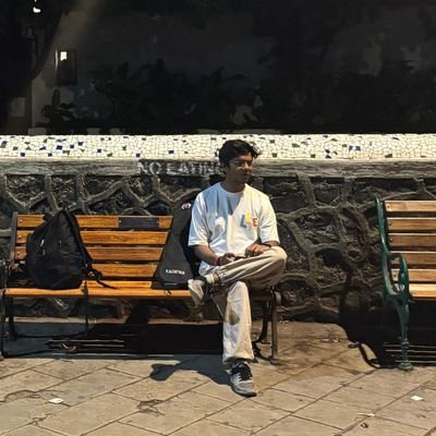 Lb24o5's profile picture. Part-time Job - DA 
Full-time -Cricket and F1 enthusiast. Team LH.