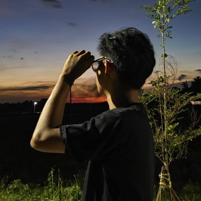 icngaris's profile picture. Me, myself and my thought