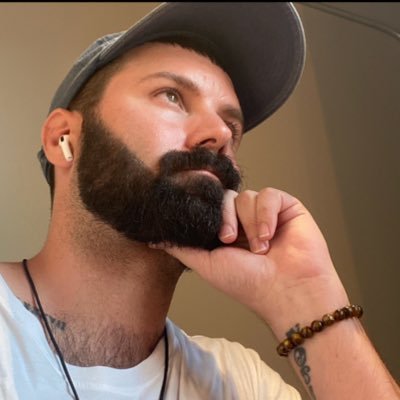 homosegzyuh's profile picture. 