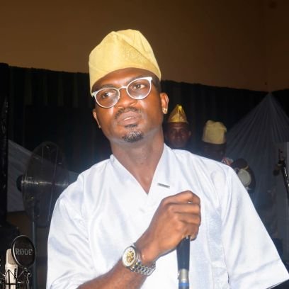 DeFamous01's profile picture. A building contractor.,A sports Analysis, A true CHELSEA FC FAN...