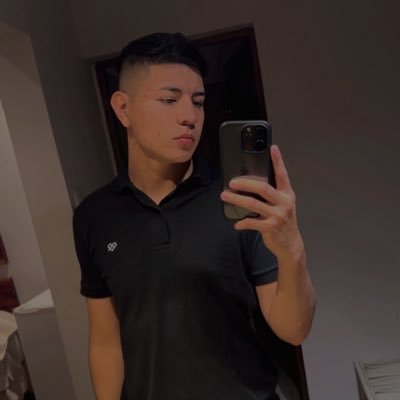 9Mauror's profile picture. 🦁