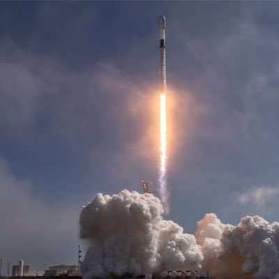 musk530157's profile picture. イーロン・マスク🚀
テスラモーターズのオーナー、スペースxのCEO🚀🚗