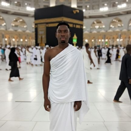 umarr_farooq's profile picture. 