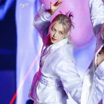 SKZ_Saimon49984's profile picture. @straykids ❤️❤️😍❤️❤️
@bts💜💜👑💜💜