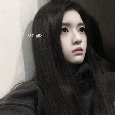 Yifancrycry's profile picture. 넌 내 인생에 선물처럼 나타나 매일 날 행복하게 해@0717
@katarinabluu
@sooyaaa_
@winrina