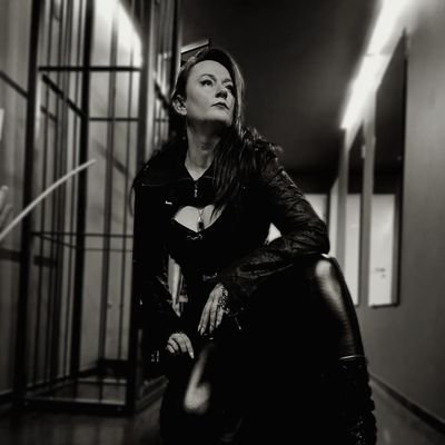 HerrinAstoria's profile picture. Domina im Studio-Centric in Stuttgart • WhatsApp: +491712042225 • Email: herrin.astoria@gmail.com