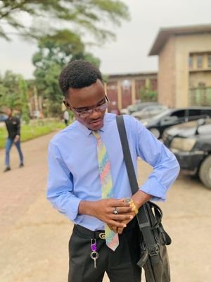 AuguyAug49238's profile picture. Juriste et chercheur en droit.