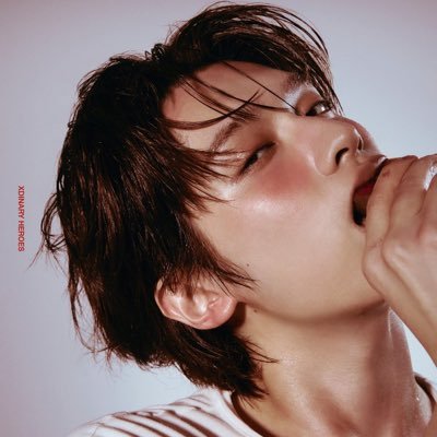 plumbobgaon's profile picture. they/she 21 | gaonjiseok on tt