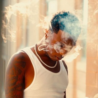 MEMBAzOnlY22's profile picture. @wizkidayo 💙🦅