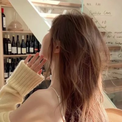 Eefworgui37897's profile picture. 静かな場所で心を休める