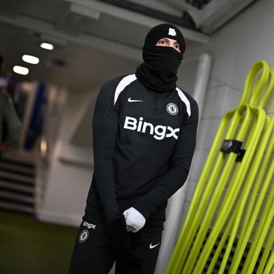 Lay_Low_4's profile picture. Football // Chelsea Fan // Idears // Funny Videos & Meme // I Follow Back // Here We Goooooooo!!!!