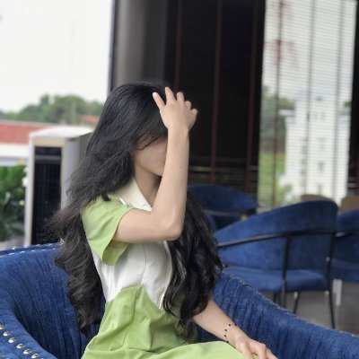 ReczekShon32124's profile picture. 