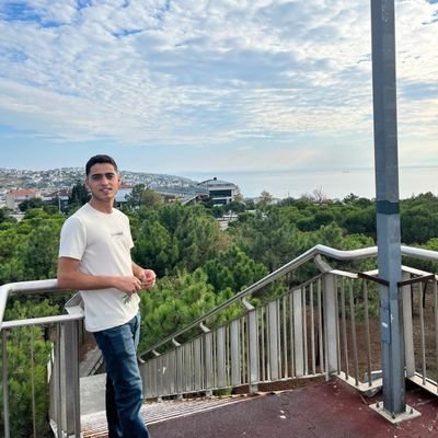 _sametcelikel's profile picture. Herkes kabul olan duasının bedelini, ömrüyle öder.