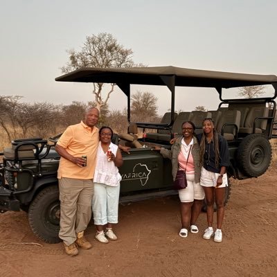 Cybizwife's profile picture. Adventurer! Love Life and Family! Podcaster