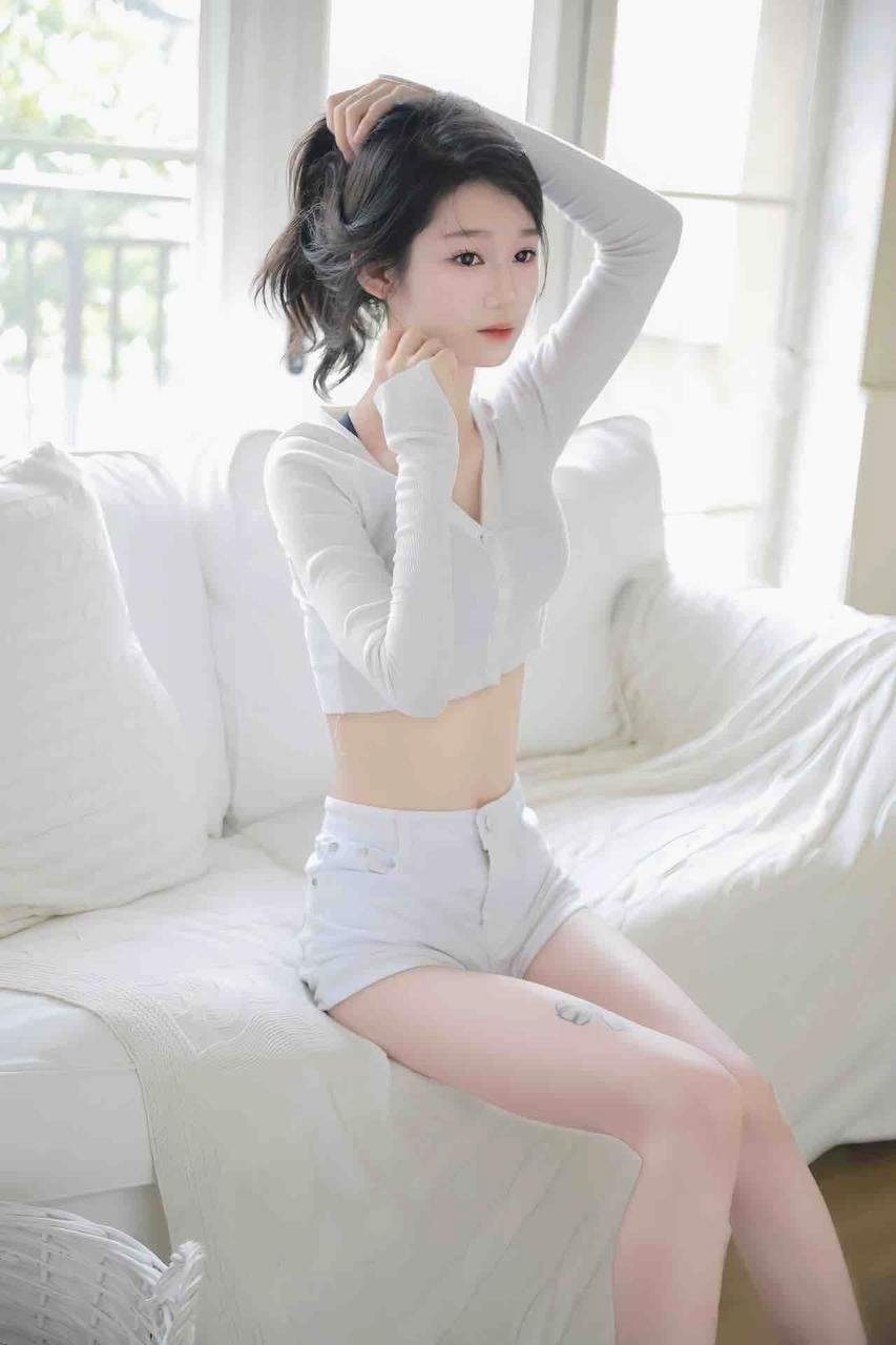 dhpiws35431's profile picture. 我家床塌了，可以去你家睡觉吗?