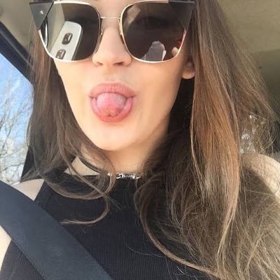 Amberrose370's profile picture. single looking for serious relationship 💕❤️💊🫣