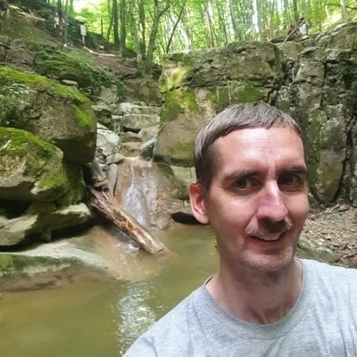 Valkr111's profile picture. NEM VESZEK KÉPEKET KŐSZI