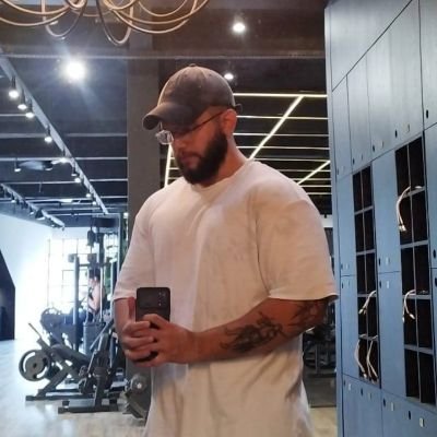 idk_heitor's profile picture. I'm still a mess.